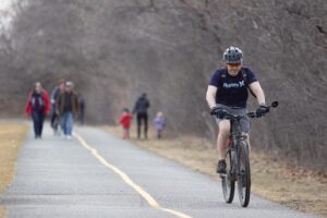 Ottawa cyclists